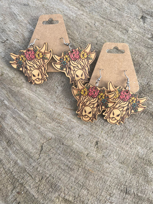 Highland Cow Dangly Earrings