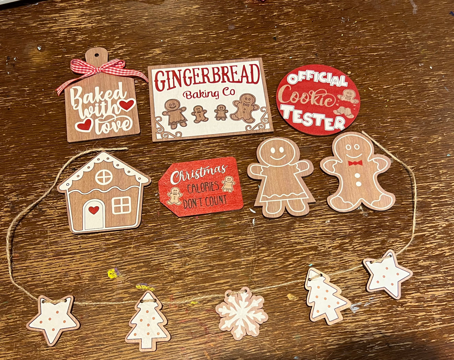 Gingerbread Tiered Tray Decor